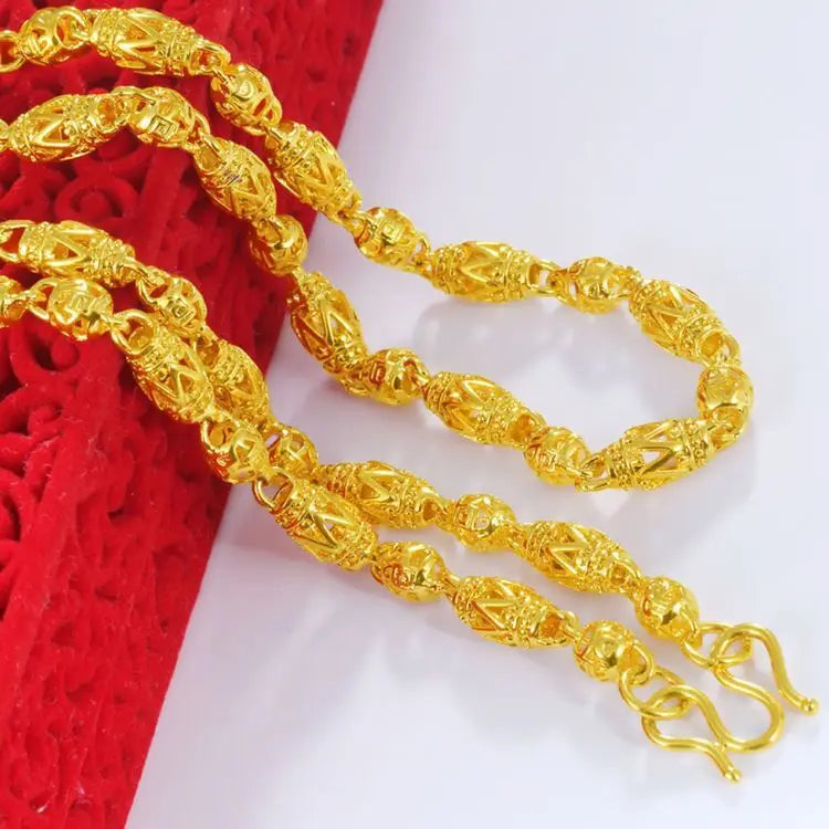Echtes 18-karätiges Gold
Vergoldete Halskette
Goldfarbene Halskette
Dominante Mode
Trendiger Anhänger, Geschenk für Herren