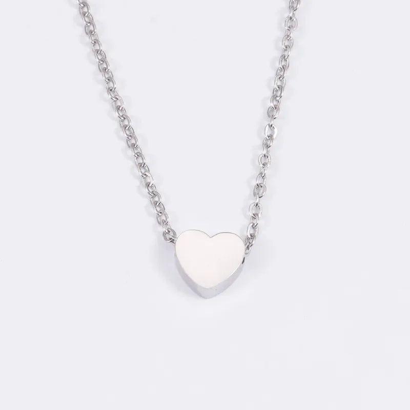 Collier Cœur d'Or Christe - L'Éclat de l'Amour